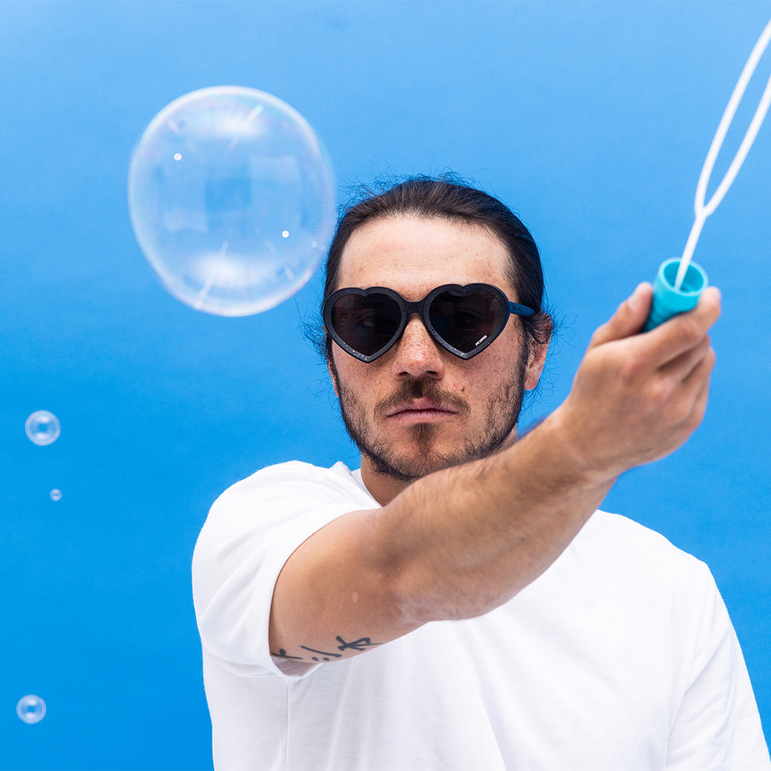 The Blacking Out Admirer - Image 8